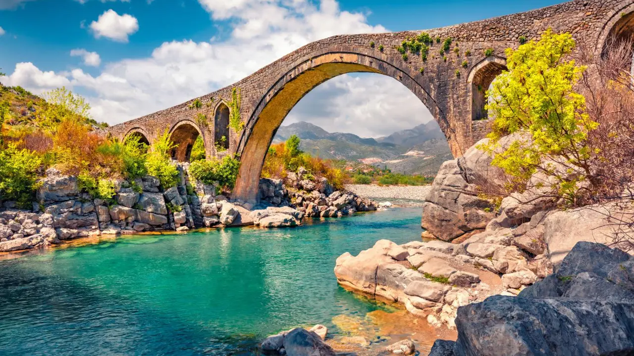 Old Mes Bridge, Shkodër