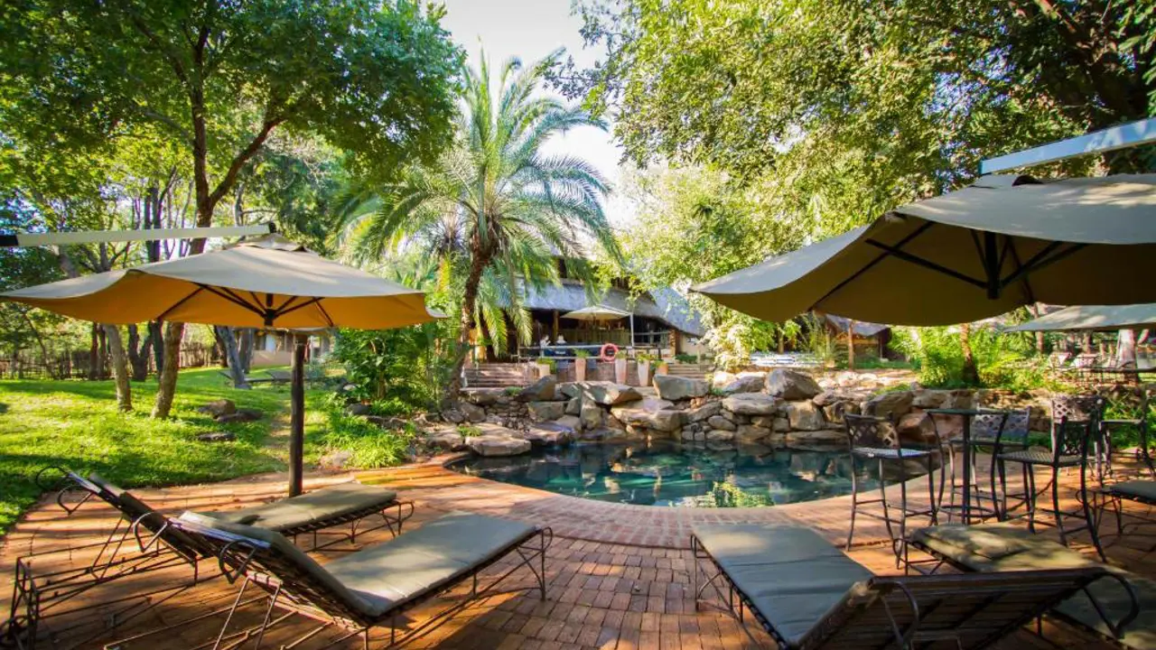 Lokuthala Lodges, Victoria Falls, pool and sunbeds