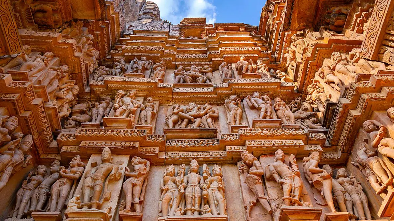 Jian and Hindu temples, Khajuraho