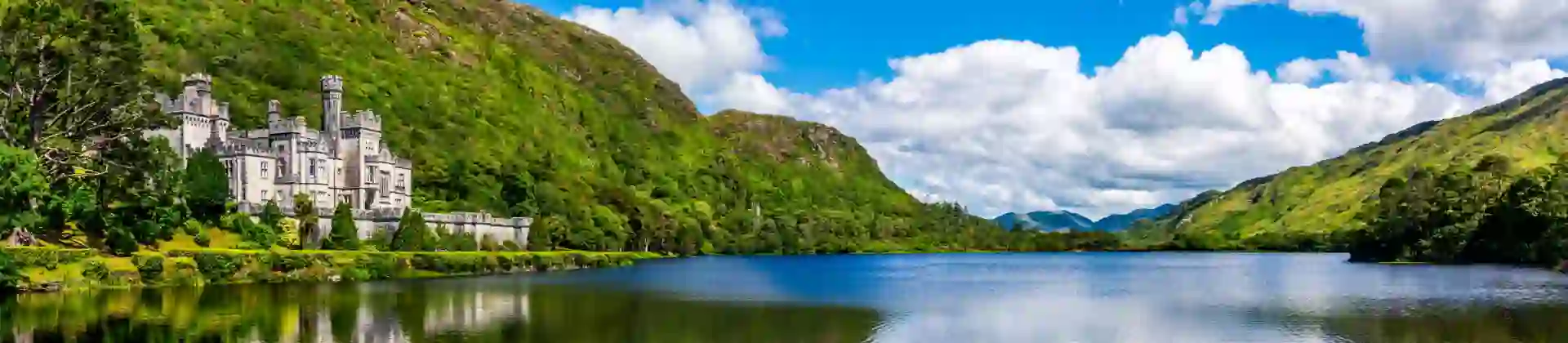 Shutterstock 1498340774 Kylemore Abbey Connemara