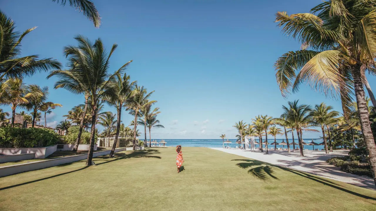 Long Beach Resort, Mauritius, gardens