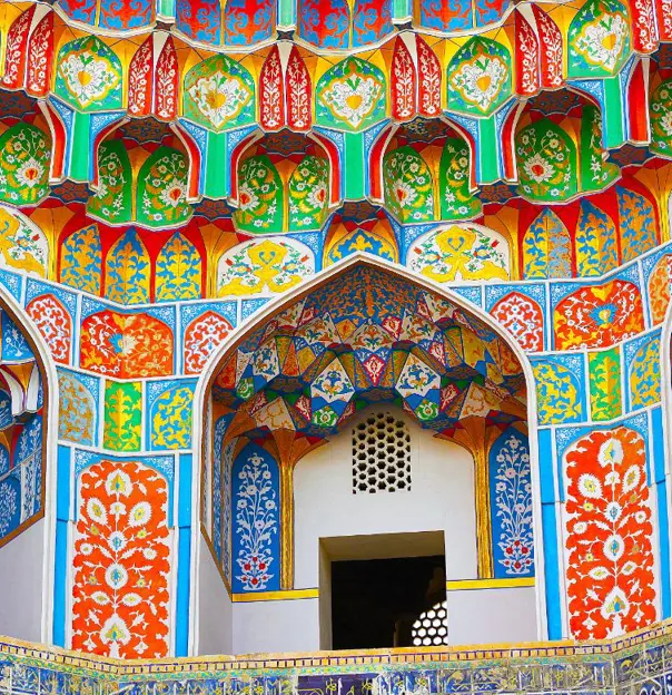 Kalyan Mosque with colourful tilework and patterned arches in Bukhara, Uzbekistan