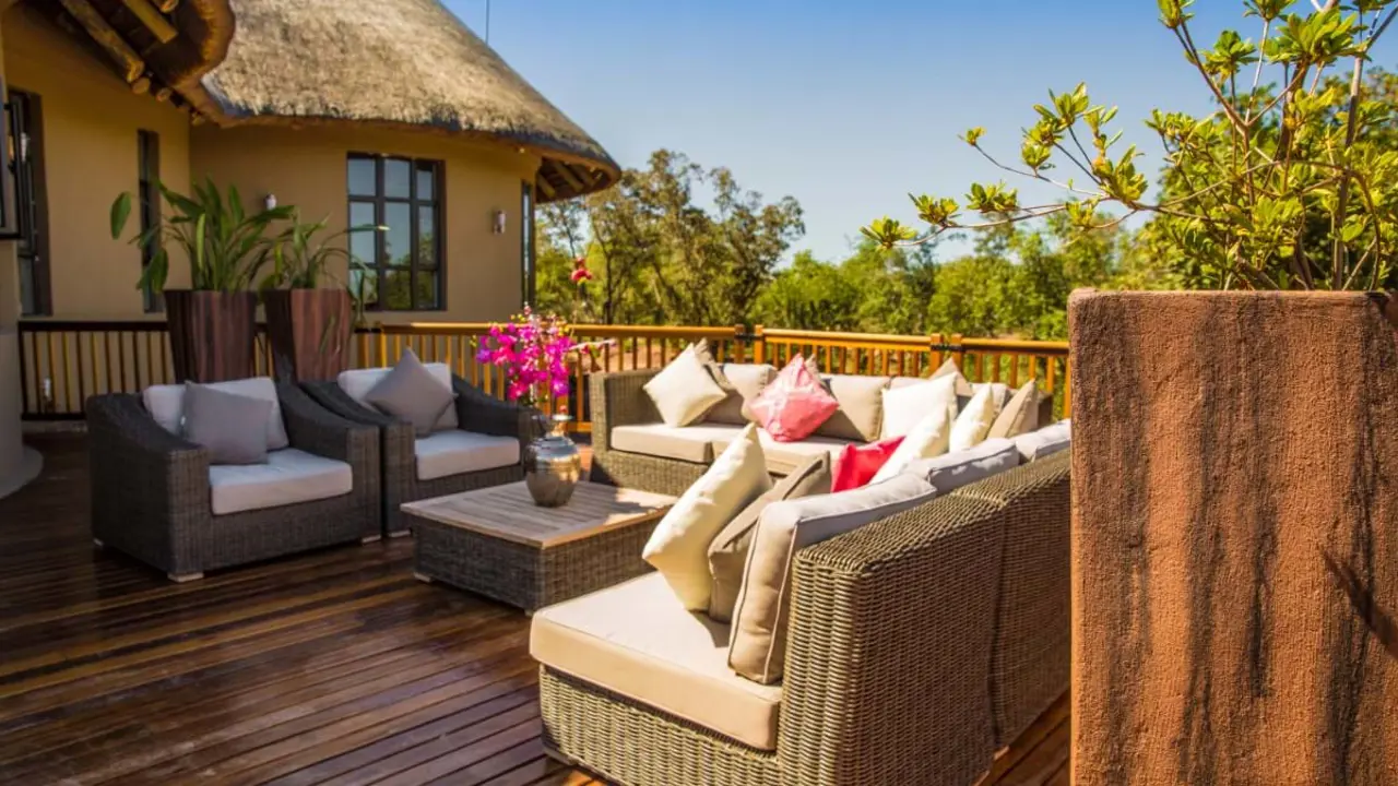 Sebatana Rhino Lodge, Lephalale, outside seating area