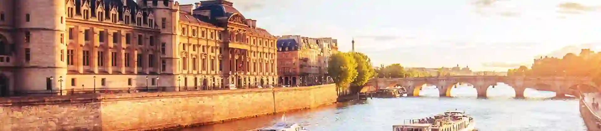 1920X500 Hero Seine Gettyimages 863383050 River Seine In Paris France